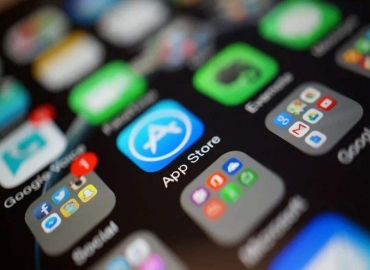 生活可以離開(kāi)手機(jī)，手機(jī)卻離不開(kāi)生活